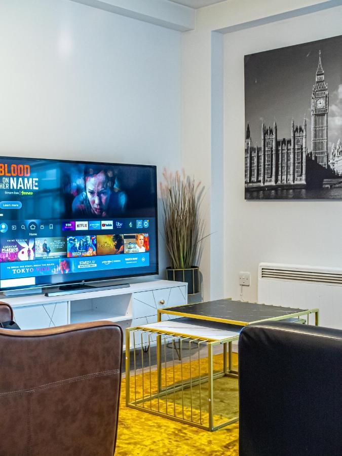 Kelham Apartments: Serviced With Free Parking